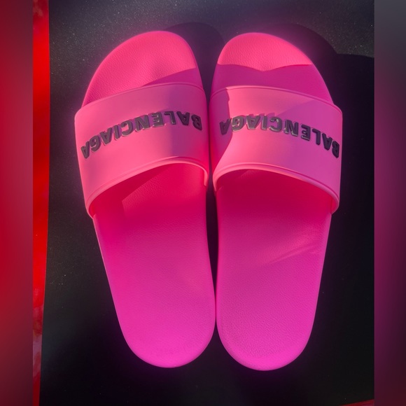 Brand New Never Worn Balenciaga Slides Size 9 - Picture 1 of 3